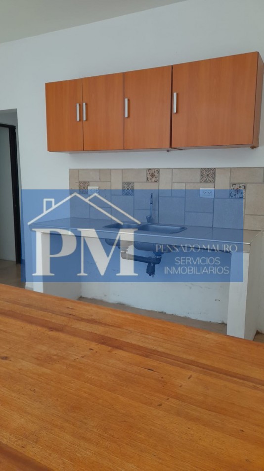 CASA EN VENTA, LA PLATA