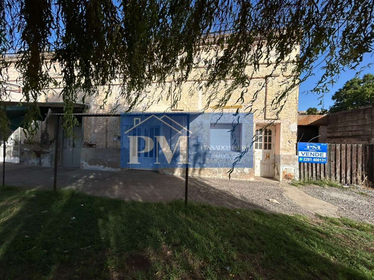 PROPIEDAD CENTRICA A RECICLAR EN VENTA, TAPALQUE 