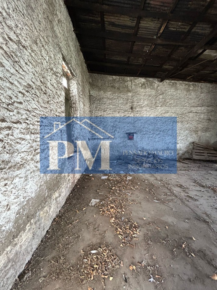 LOCAL PARA RECICLAR EN VENTA