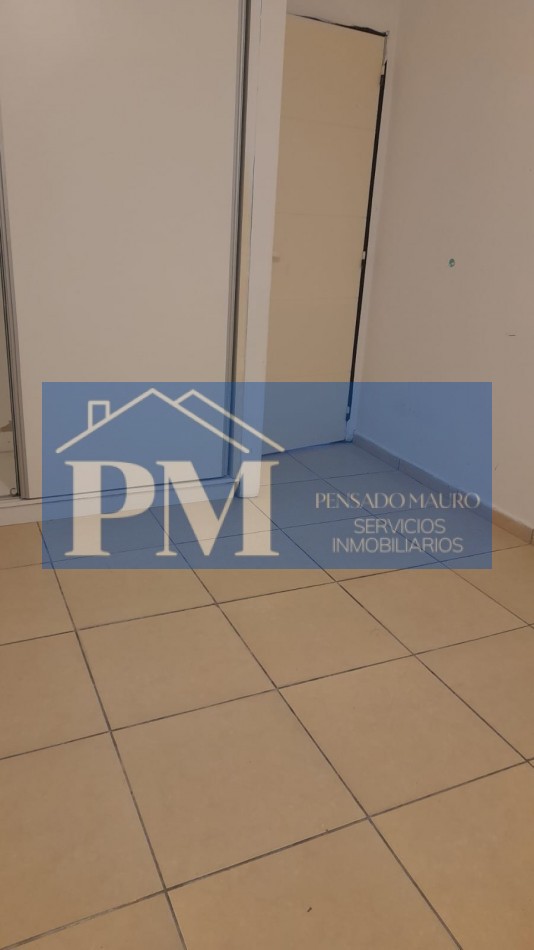 CASA EN VENTA, LA PLATA