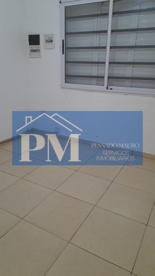 CASA EN VENTA, LA PLATA