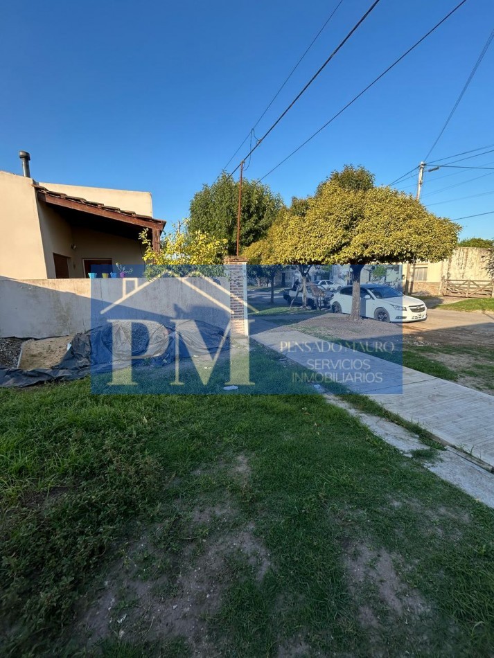 CASA EN VENTA SOBRE ESQUINA
