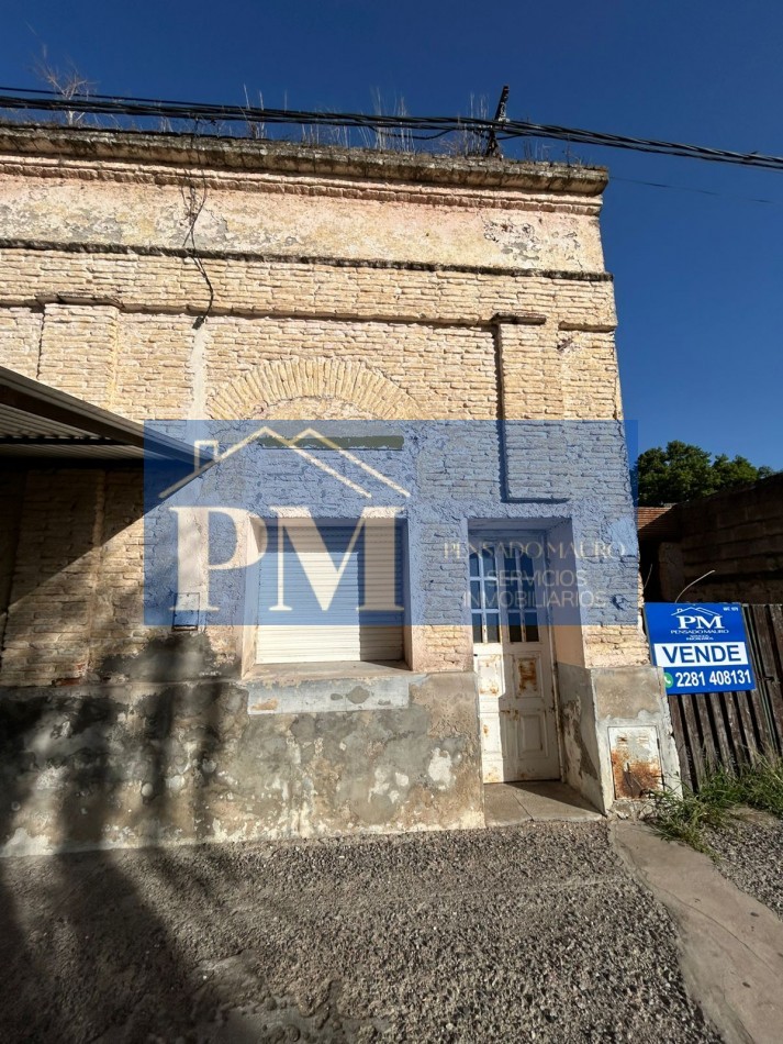 PROPIEDAD CENTRICA A RECICLAR EN VENTA, TAPALQUE 