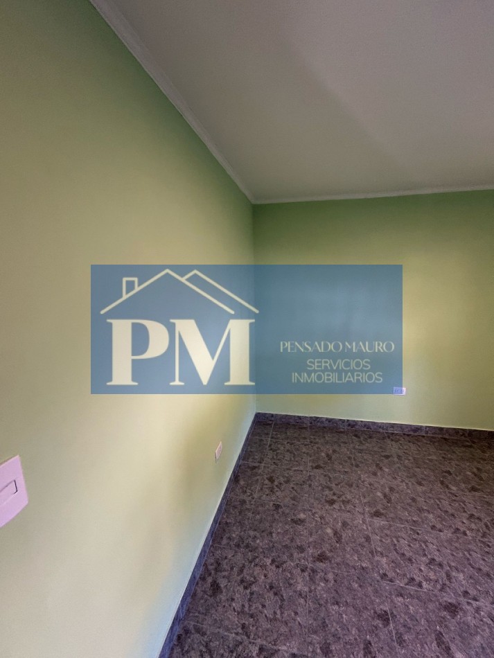 CASA EN VENTA SOBRE ESQUINA