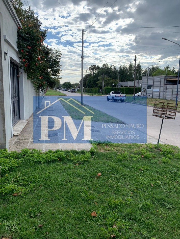 CASA A RECICLAR EN VENTA