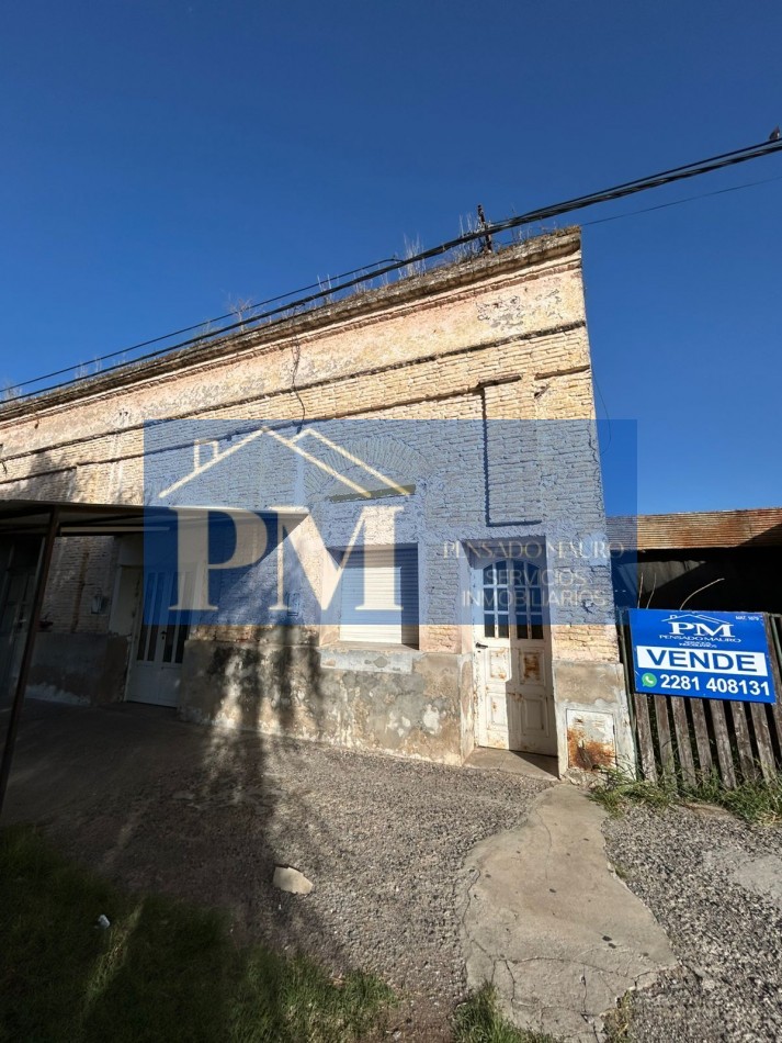 PROPIEDAD CENTRICA A RECICLAR EN VENTA, TAPALQUE 