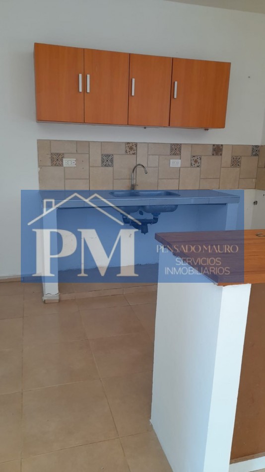 CASA EN VENTA, LA PLATA