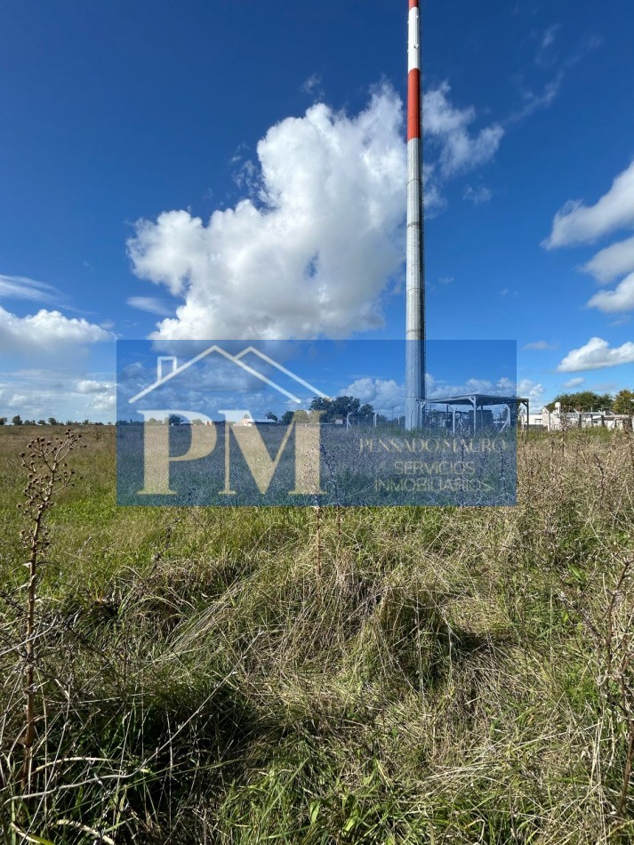 TERRENO SOBRE AVENIDA EN VENTA